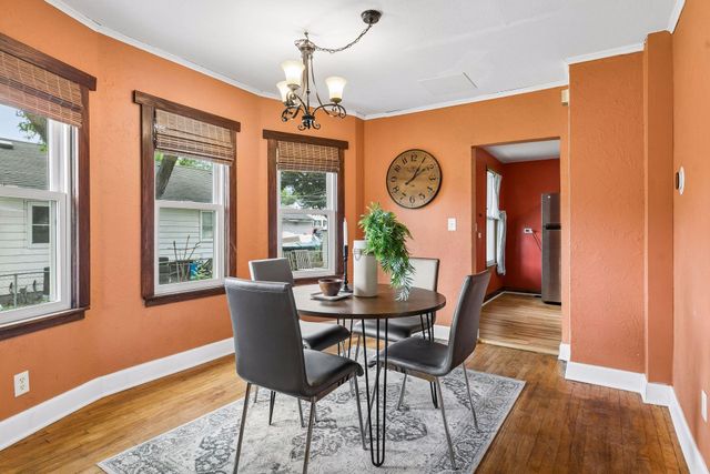 1037 Kent Street, Saint Paul, MN 55117