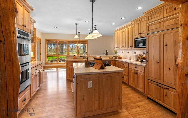 624 Rocking Horse Drive, Bozeman, MT 59718