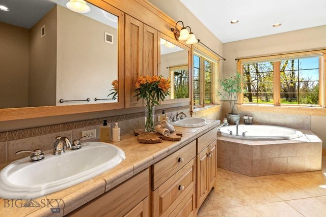 624 Rocking Horse Drive, Bozeman, MT 59718