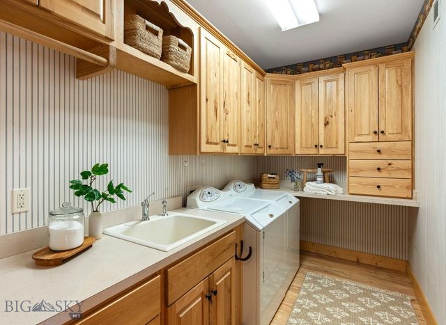 624 Rocking Horse Drive, Bozeman, MT 59718