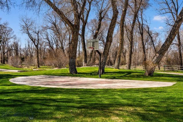 624 Rocking Horse Drive, Bozeman, MT 59718