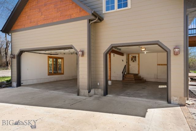 624 Rocking Horse Drive, Bozeman, MT 59718