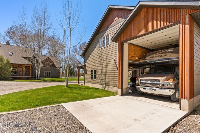624 Rocking Horse Drive, Bozeman, MT 59718