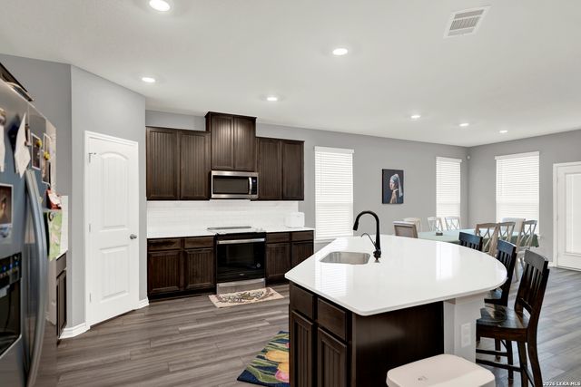 2210 Chronos, San Antonio, TX 78245