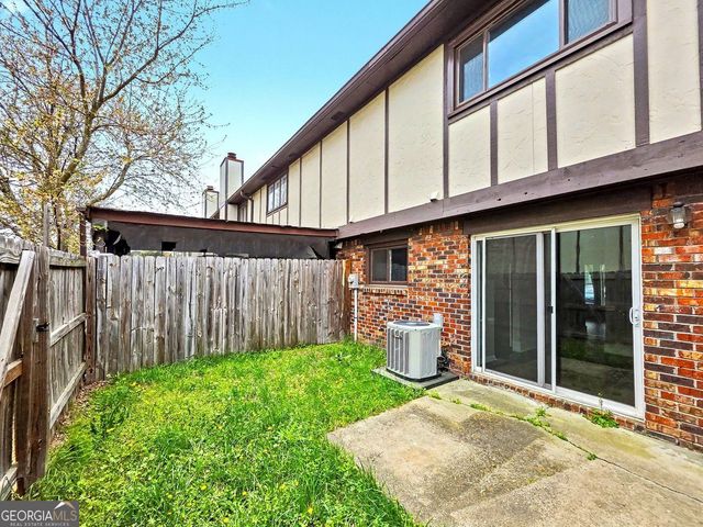 1831 Ashborough Court B, Marietta, GA 30067