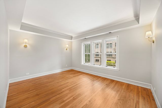 811 Erie Street 1, Oak Park, IL 60302