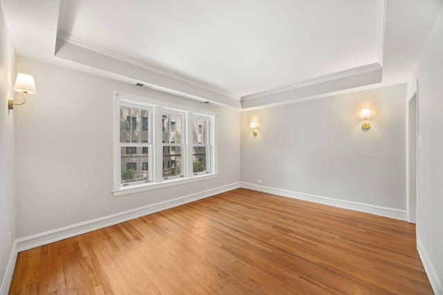 811 Erie Street 1, Oak Park, IL 60302