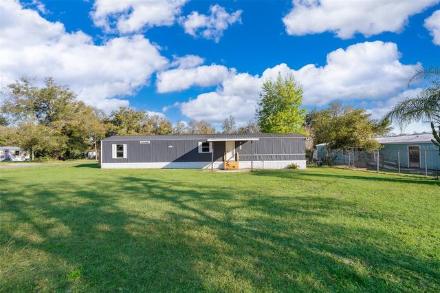 101 CAROLINE AVENUE, Lady Lake, FL 32159