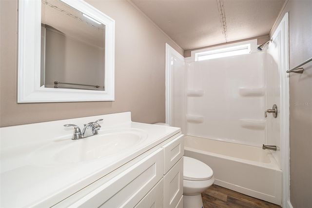 101 CAROLINE AVENUE, Lady Lake, FL 32159