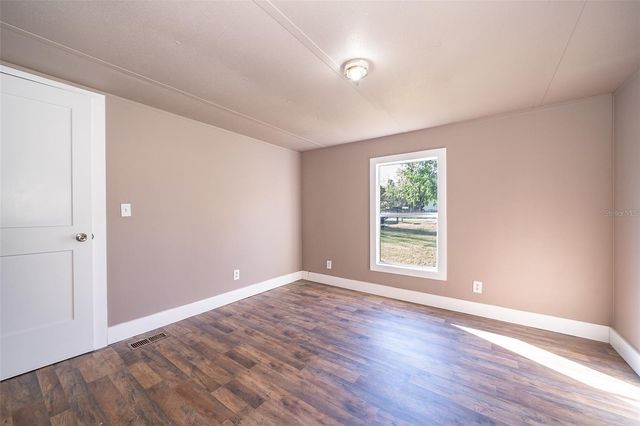101 CAROLINE AVENUE, Lady Lake, FL 32159