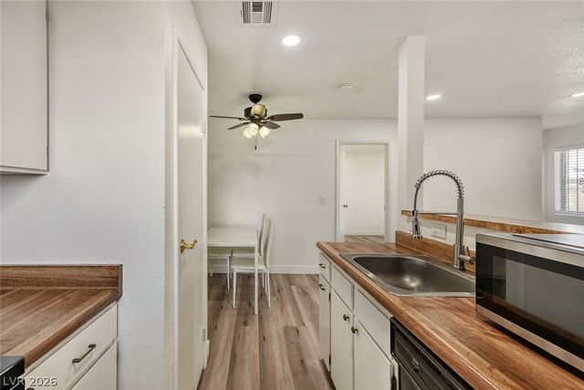 3923 Gogo Way 106, Las Vegas, NV 89103