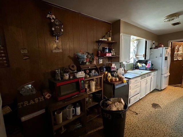 837 Marlene Drive, Everman, TX 76140