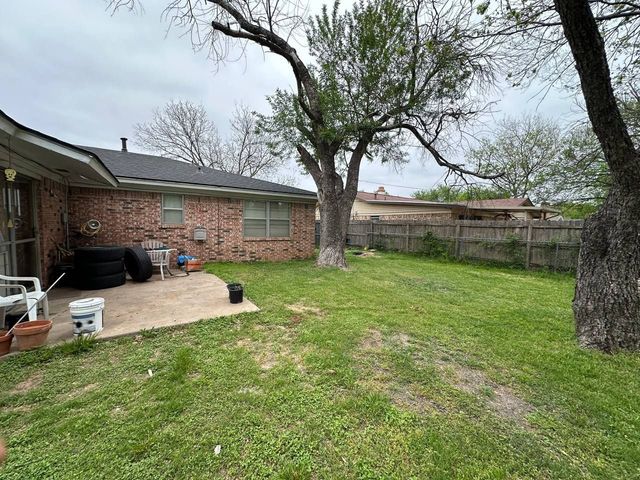 837 Marlene Drive, Everman, TX 76140