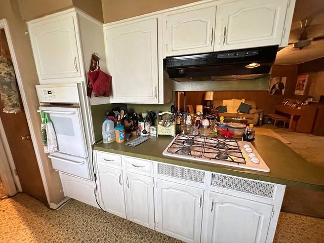 837 Marlene Drive, Everman, TX 76140