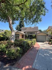 1216 3rd, Manhattan Beach, CA 90266
