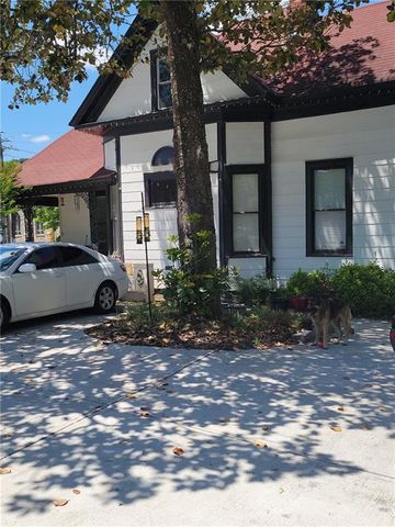 41 W Campbellton Street, Fairburn, GA 30213