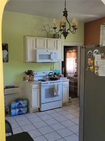 41 W Campbellton Street, Fairburn, GA 30213