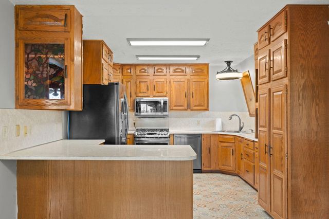 27111 White Tail Road, Shell Knob, MO 65747