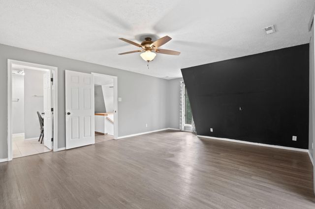 27111 White Tail Road, Shell Knob, MO 65747