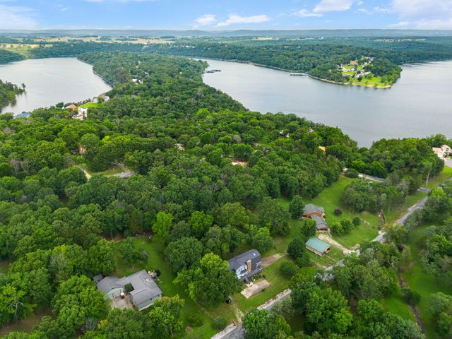 27111 White Tail Road, Shell Knob, MO 65747