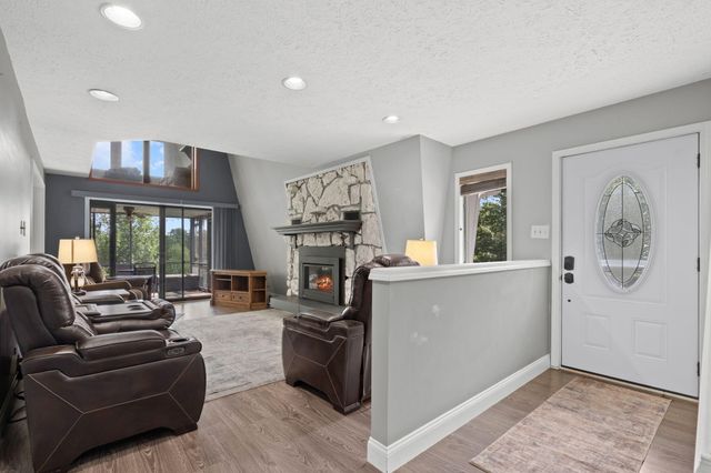 27111 White Tail Road, Shell Knob, MO 65747