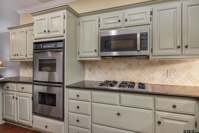 6620 Rollins, Tyler, TX 75703