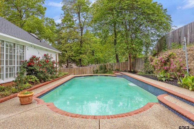 6620 Rollins, Tyler, TX 75703