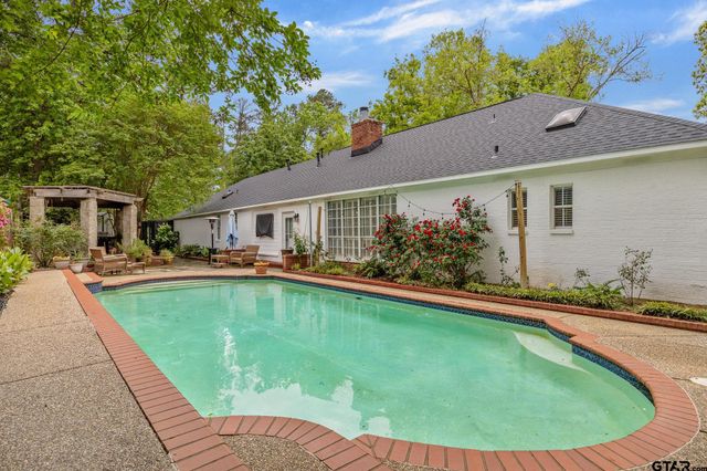 6620 Rollins, Tyler, TX 75703