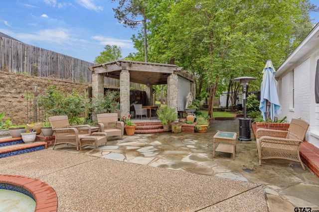 6620 Rollins, Tyler, TX 75703