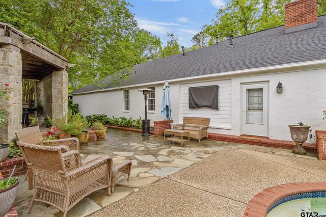 6620 Rollins, Tyler, TX 75703