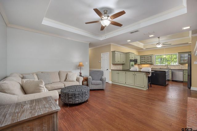 6620 Rollins, Tyler, TX 75703