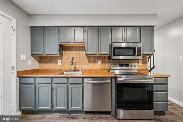 6302 WHISTLERS PL, Waldorf, MD 20603
