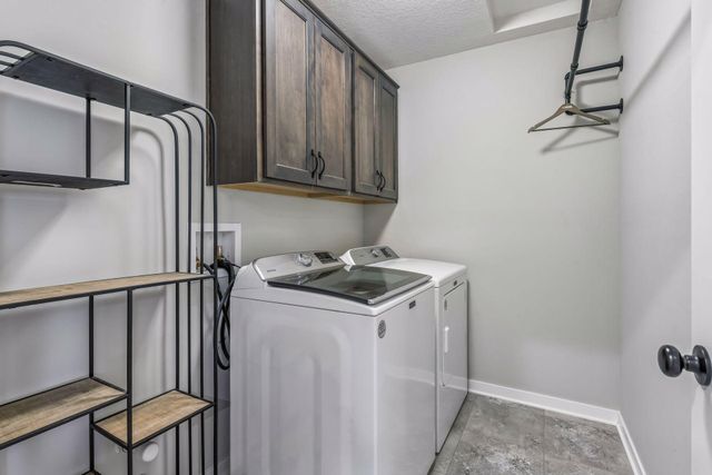 1874 Spring Creek Drive, Carver, MN 55315