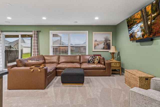 1874 Spring Creek Drive, Carver, MN 55315