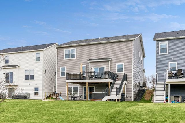 1874 Spring Creek Drive, Carver, MN 55315