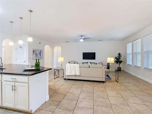 428 PALASTRO AVENUE, Auburndale, FL 33823