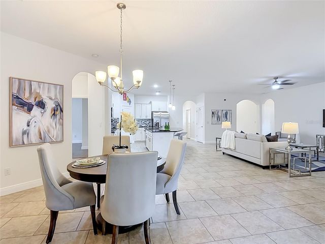428 PALASTRO AVENUE, Auburndale, FL 33823