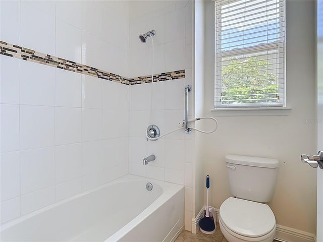 428 PALASTRO AVENUE, Auburndale, FL 33823
