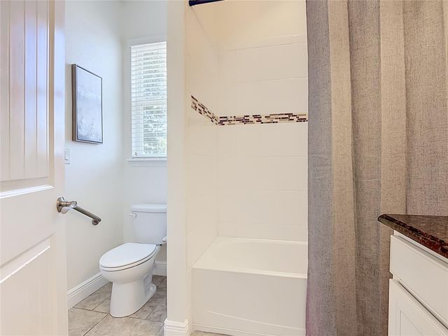 428 PALASTRO AVENUE, Auburndale, FL 33823
