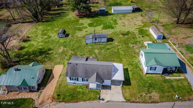 102 Brewer Street, Rogersville, TN 37857