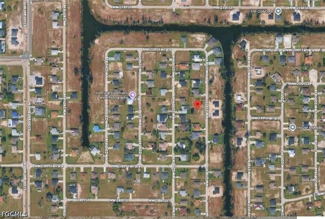 1902 NW 21st PL, Cape Coral, FL 33993