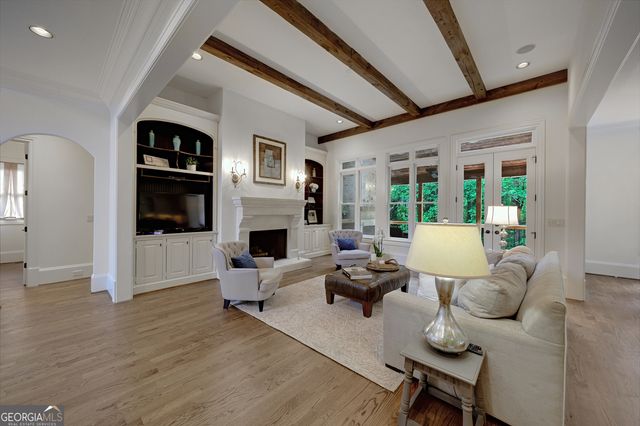212 Shadowlawn Road SE, Marietta, GA 30067