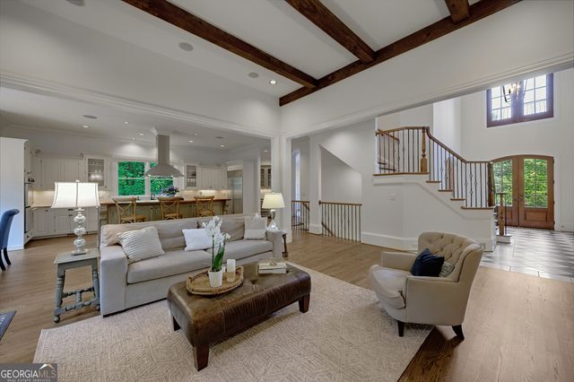 212 Shadowlawn Road SE, Marietta, GA 30067