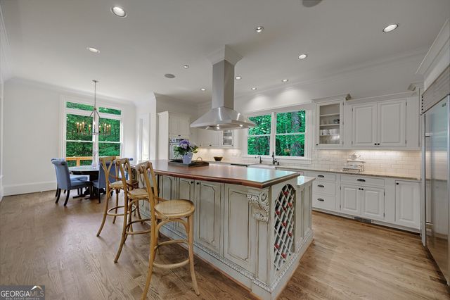 212 Shadowlawn Road SE, Marietta, GA 30067
