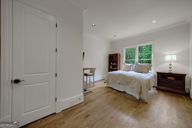 212 Shadowlawn Road SE, Marietta, GA 30067