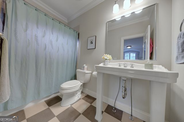 212 Shadowlawn Road SE, Marietta, GA 30067