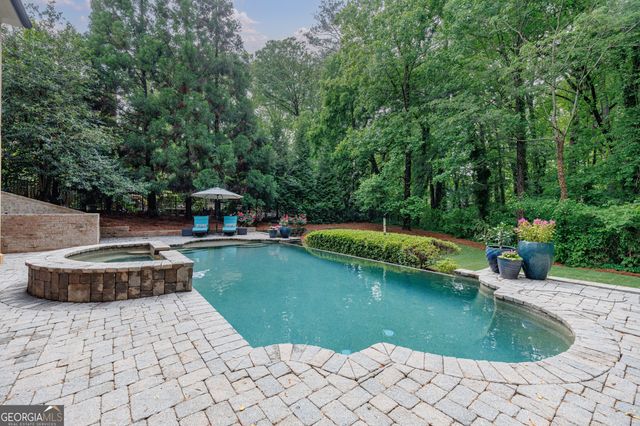 212 Shadowlawn Road SE, Marietta, GA 30067