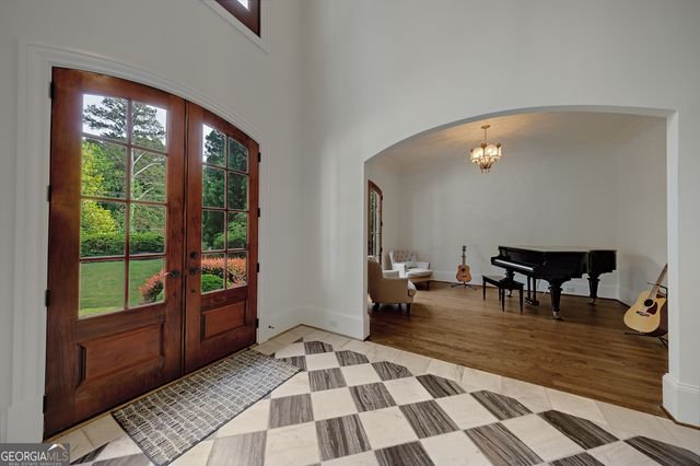 212 Shadowlawn Road SE, Marietta, GA 30067