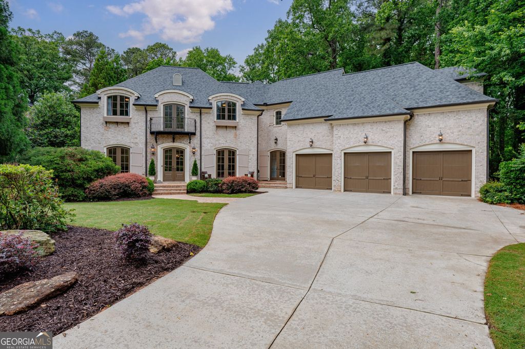 212 Shadowlawn Road SE, Marietta, GA 30067