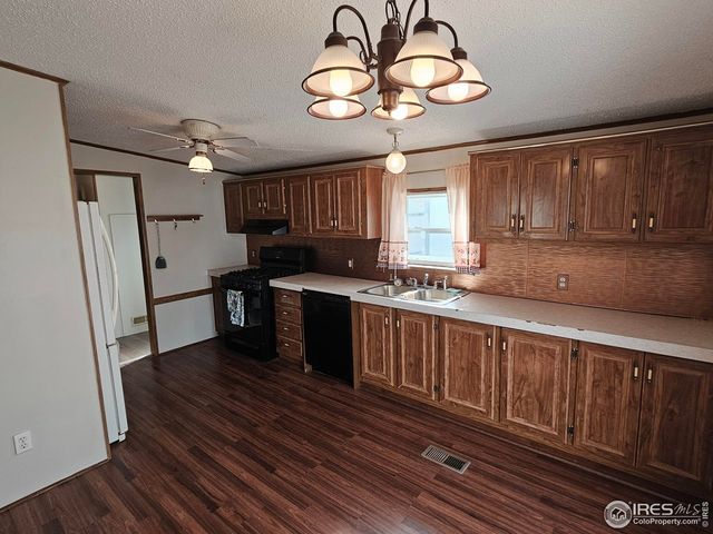 1912 Fillmore St, Sterling, CO 80751